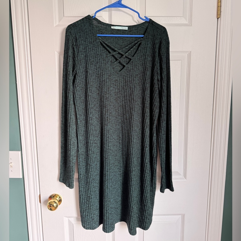 Green dress perfect for the holidays